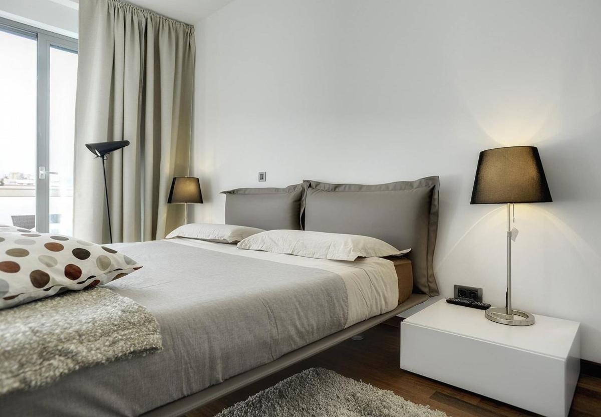 Pula City Business Apartments ภายนอก รูปภาพ
